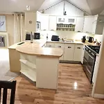 Bay - 17608